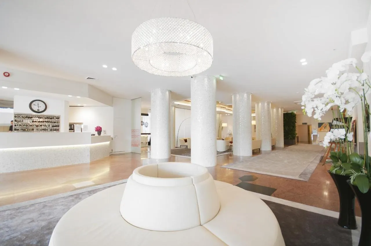 Spazio San Marco Hotel Bergamo 0*,  Italië